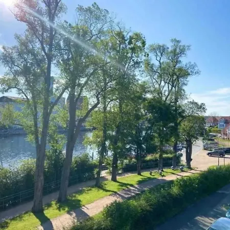 Ferienwohnung Am Hafen - Fuer 8 Personen *