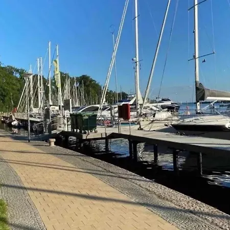 Ferienwohnung Am Hafen - Fuer 8 Personen Lejlighed Neustadt in Holstein
