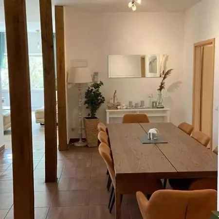 Ferienwohnung Am Hafen - Fuer 8 Personen *